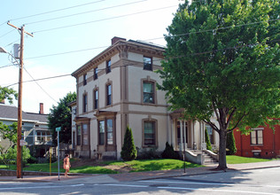 727 Congress St in Portland, ME - Building Photo - Building Photo