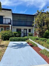 2247 NE 122nd St in North Miami, FL - Building Photo - Building Photo