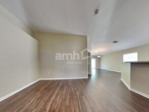 3245 Helmel Ct in Land O Lakes, FL - Building Photo - Building Photo