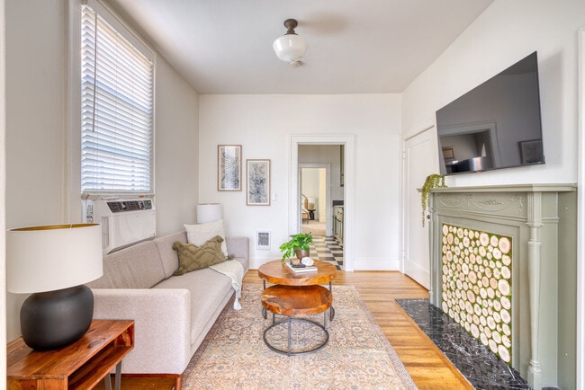 2114 E Burnside St, Unit SI ID1611794P