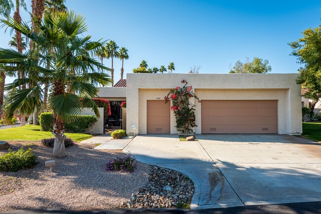 10401 Sunningdale Dr in Rancho Mirage, CA - Building Photo - Building Photo