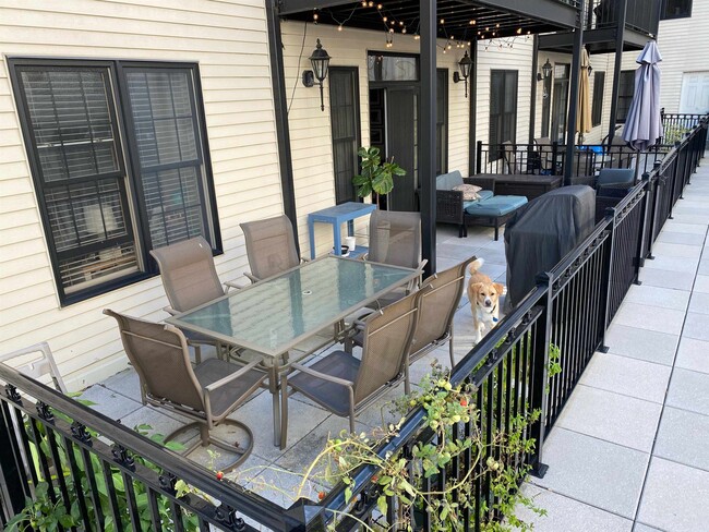 property at 904 Jefferson St