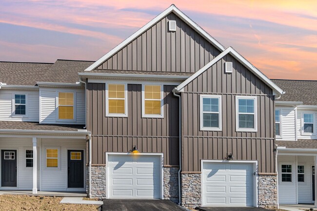 property at 7864 Oak Brook Dr