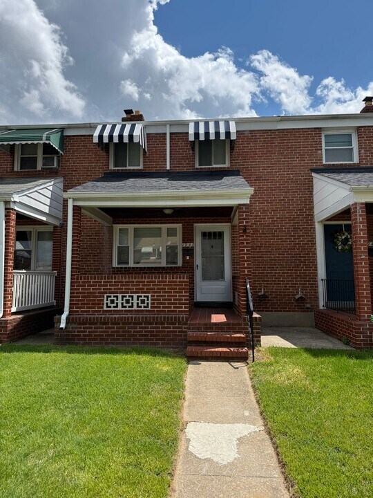 1941 Holborn Rd in Dundalk, MD - Building Photo