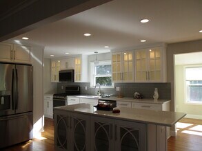 507 Fern St in West Hartford, CT - Building Photo - Building Photo