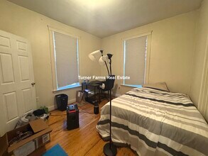 37 Hillside St, Unit 1 in Boston, MA - Building Photo - Building Photo