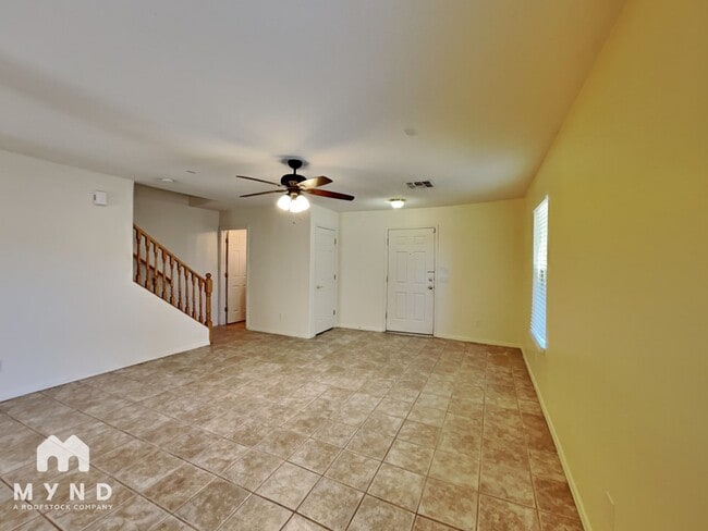 4230 E Deer Dancer Way in Tucson, AZ - Foto de edificio - Building Photo