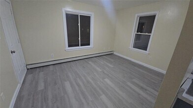 494 Wood Ave in Woonsocket, RI - Building Photo - Building Photo