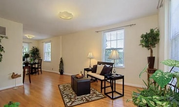 4217 32nd Rd S in Arlington, VA - Building Photo - Building Photo