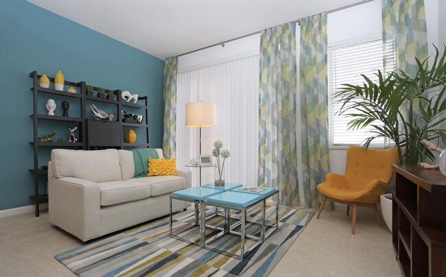 857 Malcolm Chandler Ln-Unit -306 in West Palm Beach, FL - Building Photo - Building Photo