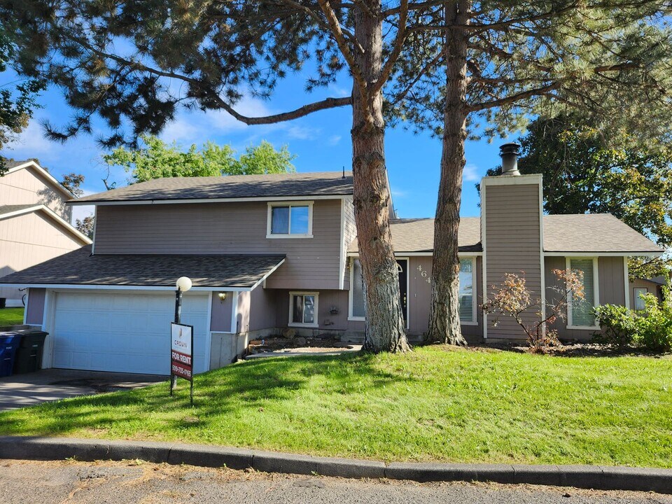 464 Mainmast Ct in Richland, WA - Building Photo