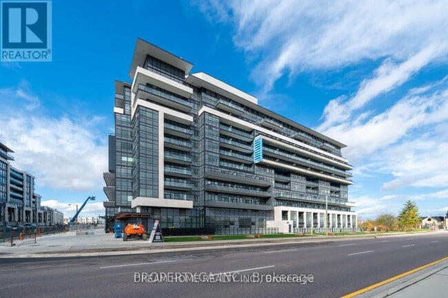 property at 395 Dundas St W