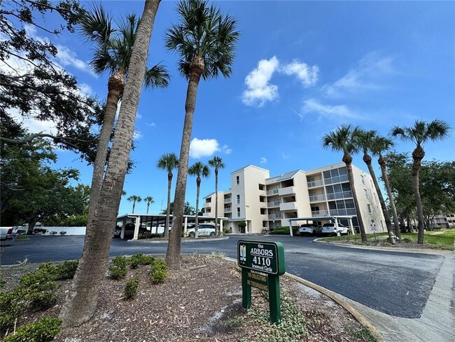 4110 Ironwood Cir in Bradenton, FL - Building Photo - Building Photo