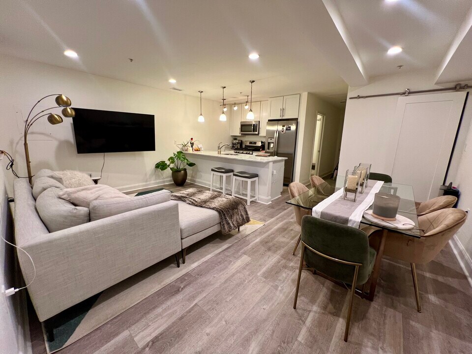 1343 Pennsylvania Ave SE, Unit 1 in Washington, DC - Building Photo