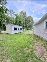 1716 Pinecrest St in Corinth, MS - Foto de edificio - Building Photo