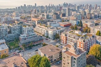 Shine in Vancouver, BC - Building Photo - Building Photo