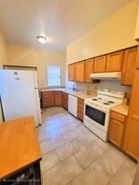 1723 N Bouvier St in Philadelphia, PA - Building Photo