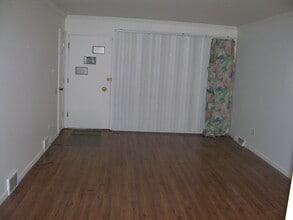 15024 Grant St in Dolton, IL - Foto de edificio - Building Photo