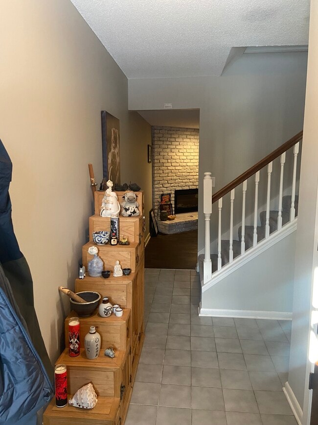 5660 Wood Duck Cir in Shorewood, MN - Building Photo - Building Photo