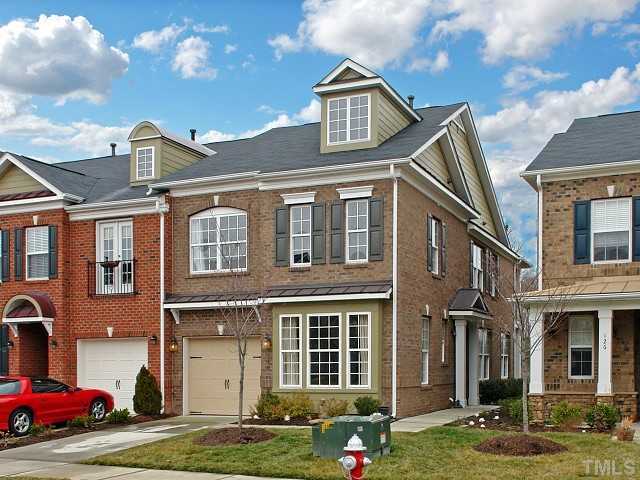 property at 130 Longchamp Ln