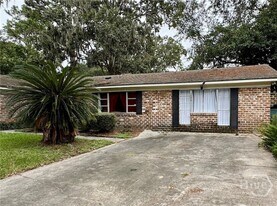 12439 Largo Dr in Savannah, GA - Building Photo