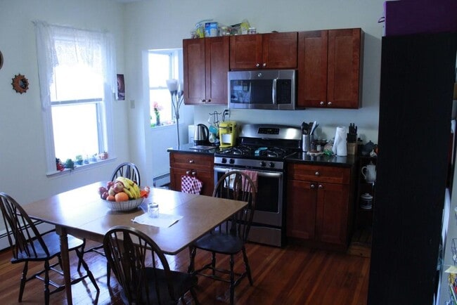 7 Timon Ave, Unit 2