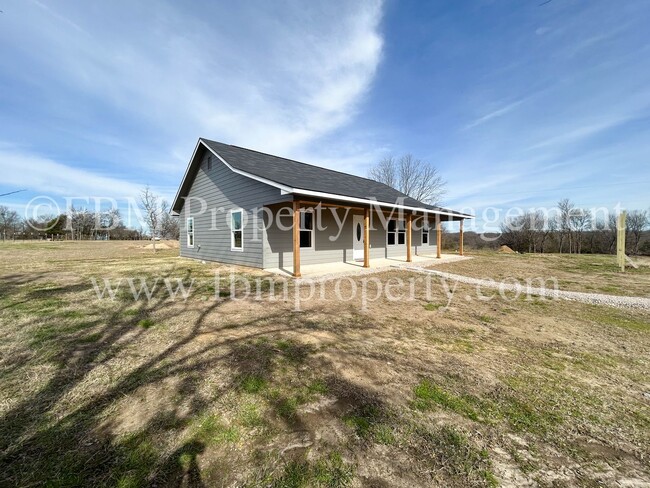 21 SW County Rd in Corsicana, TX - Building Photo - Building Photo