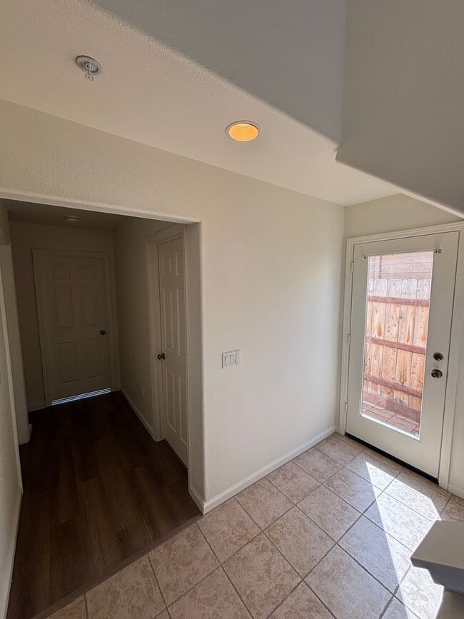 320 Pico St in Morro Bay, CA - Building Photo - Building Photo