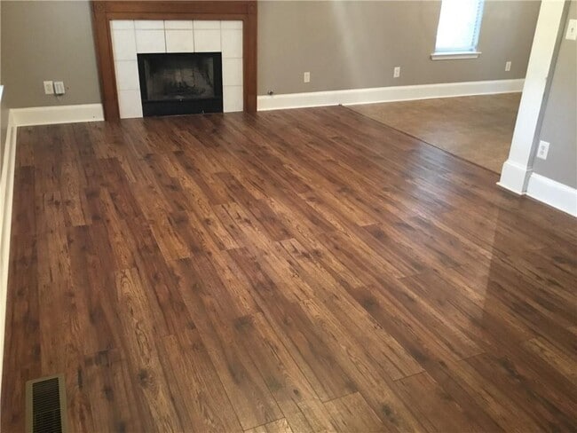 318 Bakers Bridge Cir in Douglasville, GA - Building Photo - Building Photo