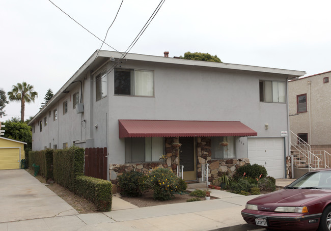 310 Wisconsin Ave in Long Beach, CA - Foto de edificio - Building Photo