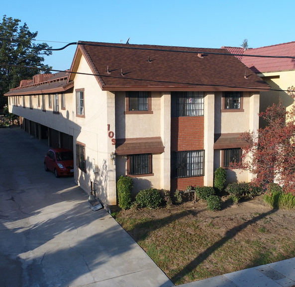 The Aspen in Alhambra, CA - Building Photo