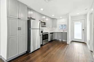 909 Reinli St, Unit 144 in Austin, TX - Building Photo - Building Photo