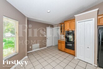 325 Crabtree Ave, Unit 3 in Orlando, FL - Building Photo - Building Photo