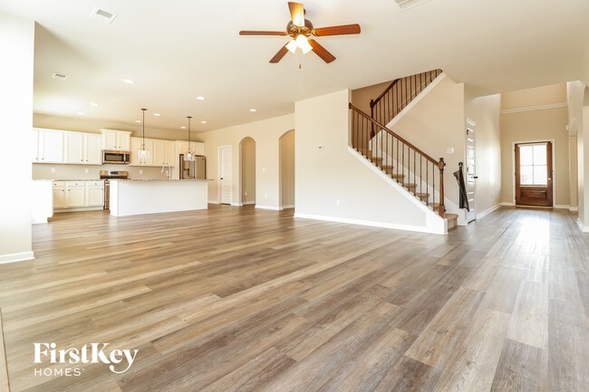 225 Villa Grande Dr in Locust Grove, GA - Building Photo - Building Photo