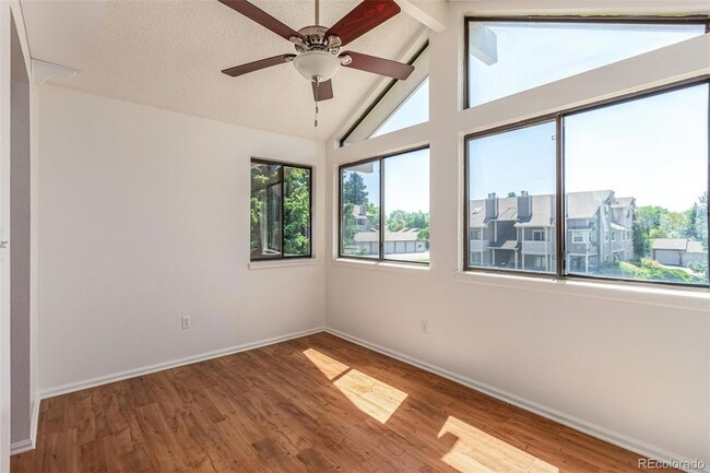 4341 S Andes Way, Unit 204 in Aurora, CO - Building Photo - Building Photo
