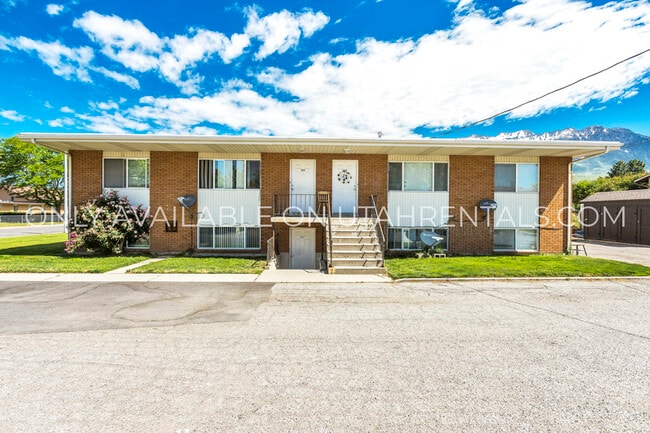 property at 522 N 200 E