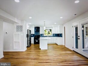 15990 Charles Town Rd in Charles Town, WV - Building Photo - Building Photo