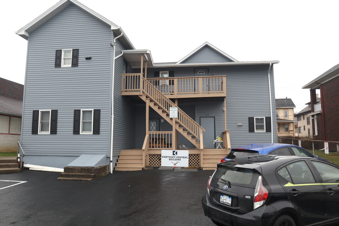 454 3rd St, Unit 454 in California, PA - Building Photo