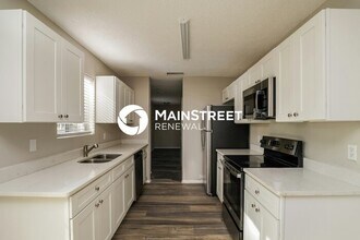 6808 Westborough Ln in Orlando, FL - Building Photo - Building Photo