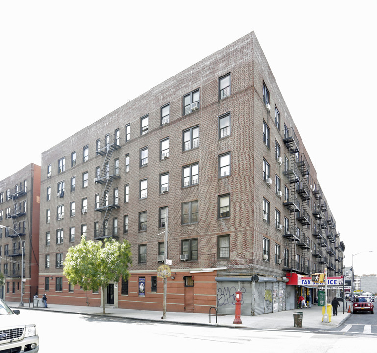 1034-1044 Avenue Saint John in Bronx, NY - Building Photo