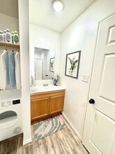 Elliston Commons in Lubbock, TX - Foto de edificio - Building Photo