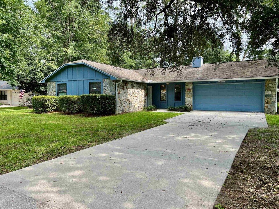 6913 Tomy Lee Trail in Tallahassee, FL - Building Photo