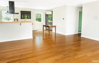 1416 E Clairmont Pl in Bloomington, IN - Building Photo - Building Photo