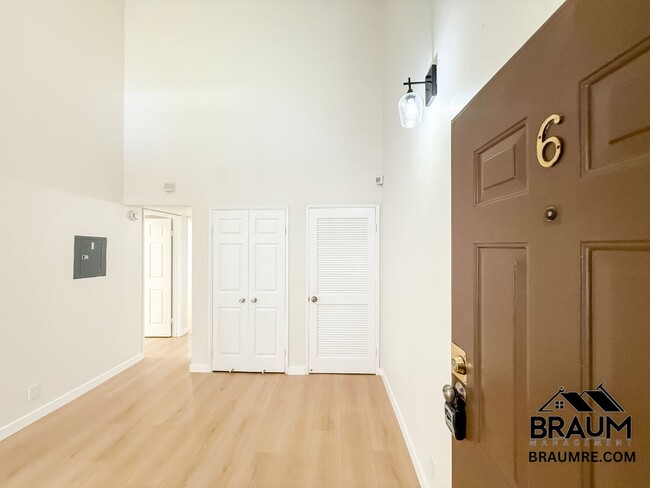 4404 Stern Ave in Los Angeles, CA - Building Photo - Building Photo