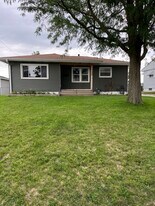 1148 Clifton St NE in Cedar Rapids, IA - Building Photo