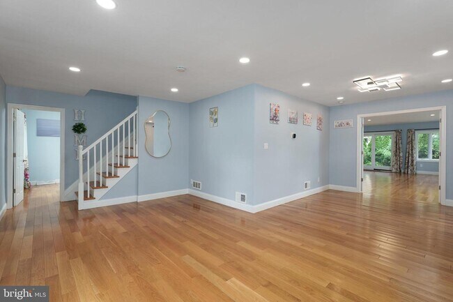 40 Southern Way in Princeton, NJ - Building Photo - Building Photo