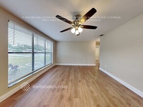 2640 Northland Rd in Mount Dora, FL - Foto de edificio - Building Photo