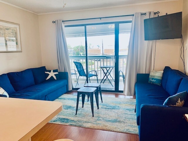 property at 6102 Seawall Blvd