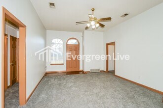 2721 Green Turtle Trail in Memphis, TN - Building Photo - Building Photo