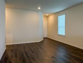 6406 Franklin View Ln in Houston, TX - Building Photo - Building Photo